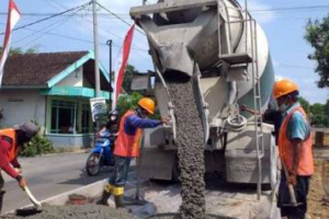 Pembangunan Jalan (4) Pembangunan Jalan (4)
